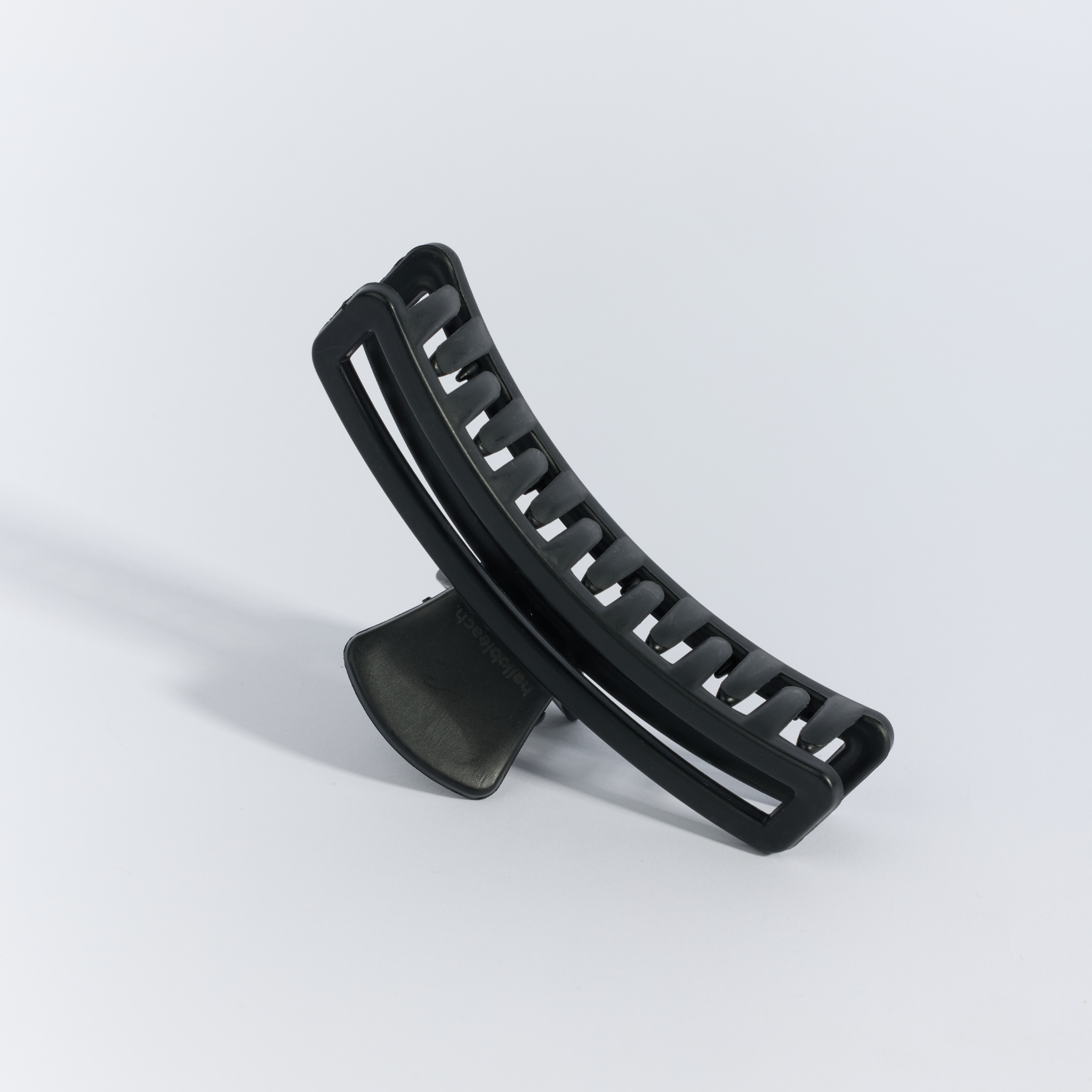 Hello Bleach - The Claw Clip