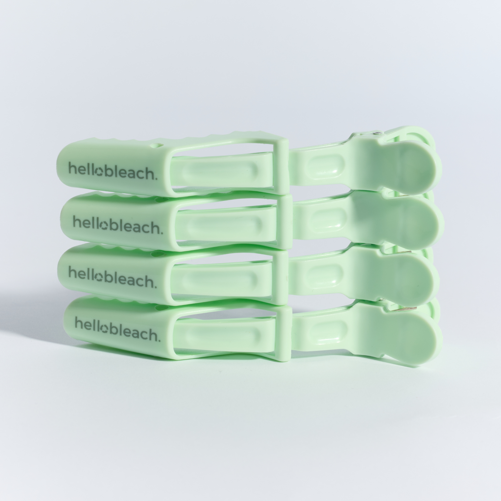 Hello Bleach - The Clip