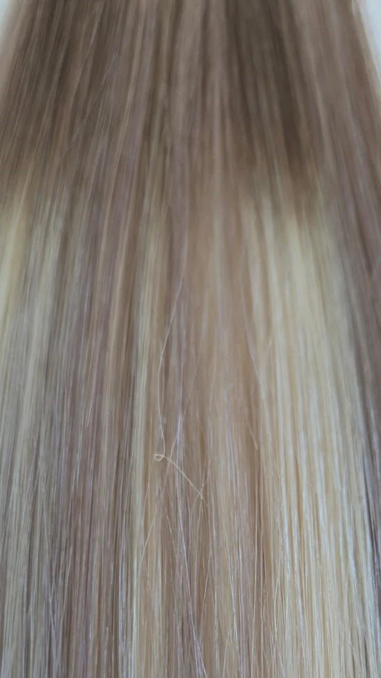 Amazing Hair Premium Foiled/Root Stretch Tape Extensions 20"