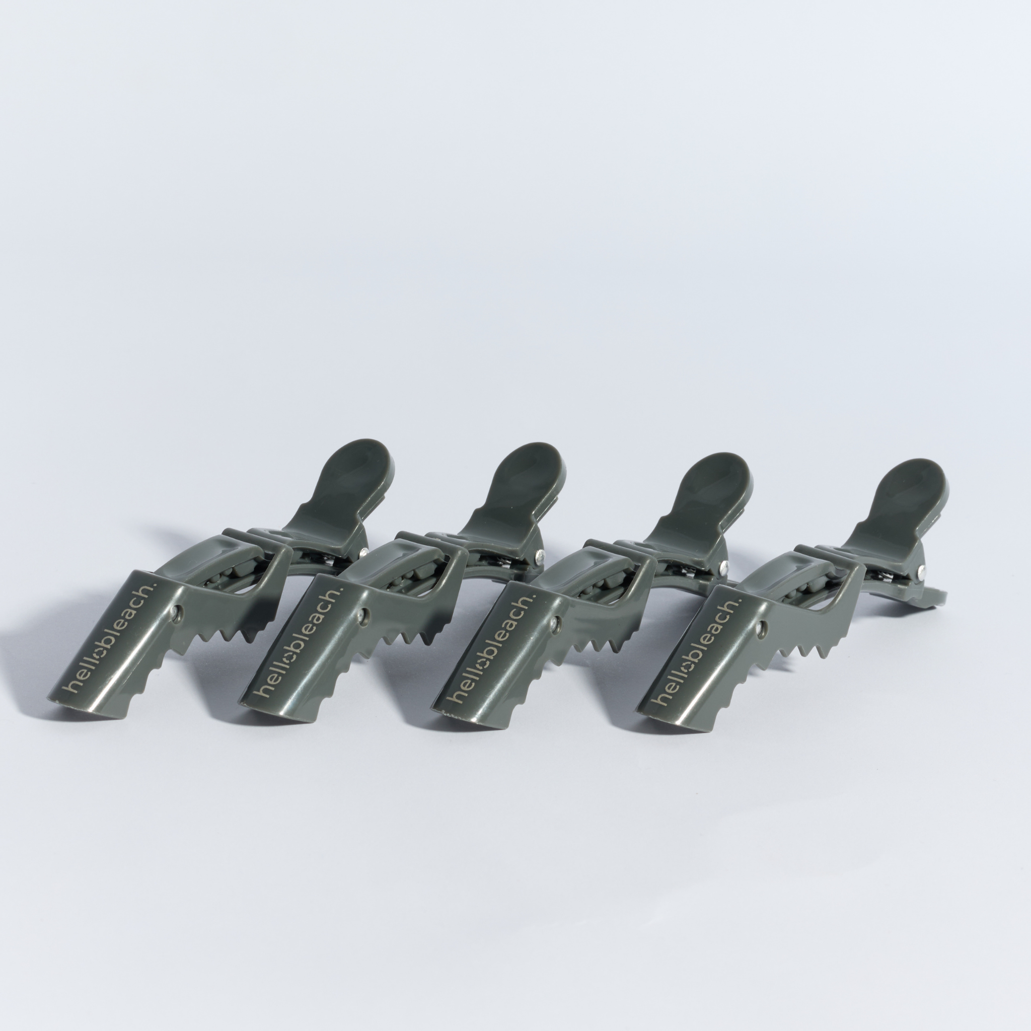 Hello Bleach - The Clip